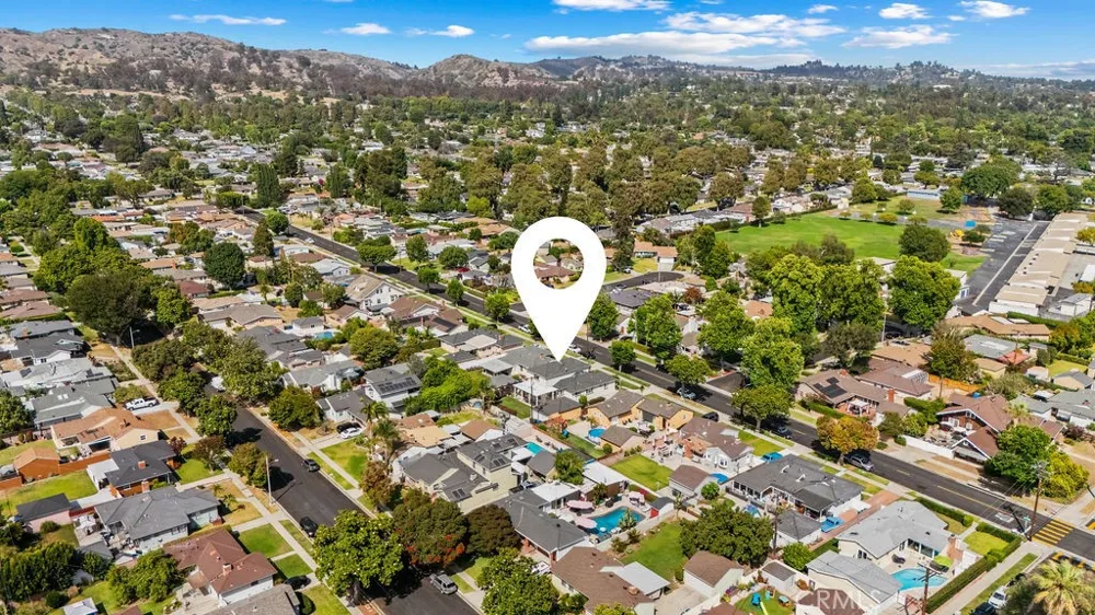 8433 California Whittier, CA 90605