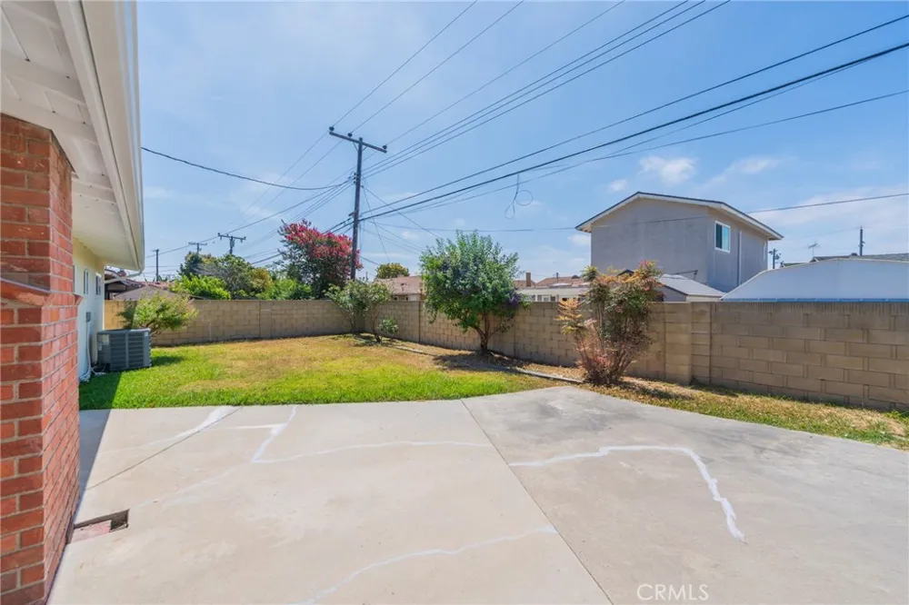 9230 Larkspur Westminster, CA 92683
