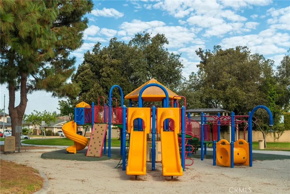 9230 Larkspur Westminster, CA 92683