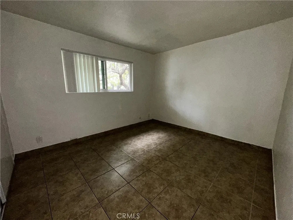 120 E Pine #J Santa Ana, CA 92701