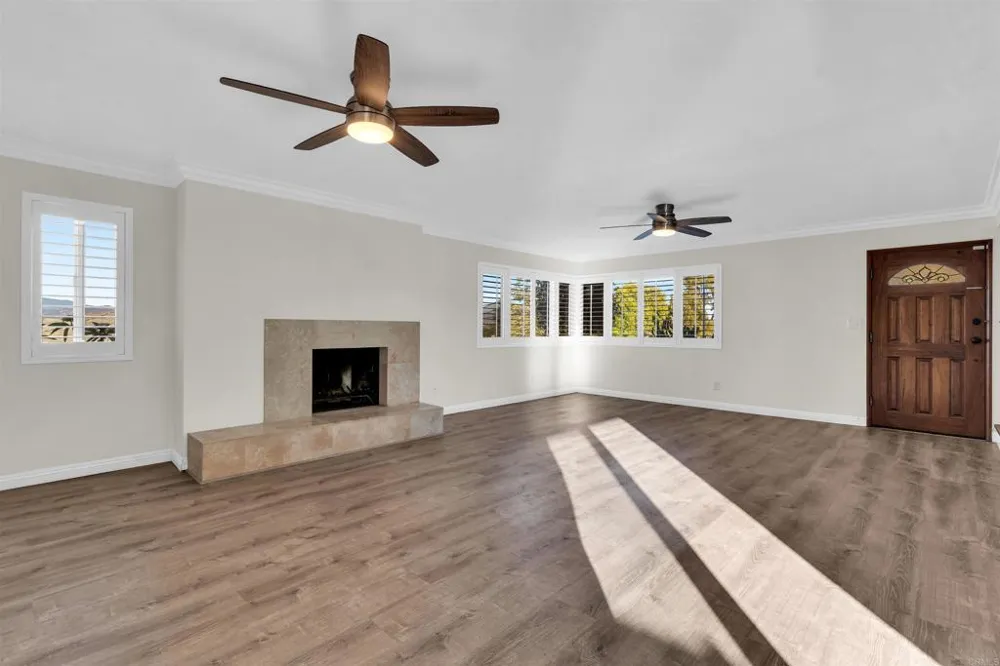 166 Cottonpatch Way El Cajon, CA 92020