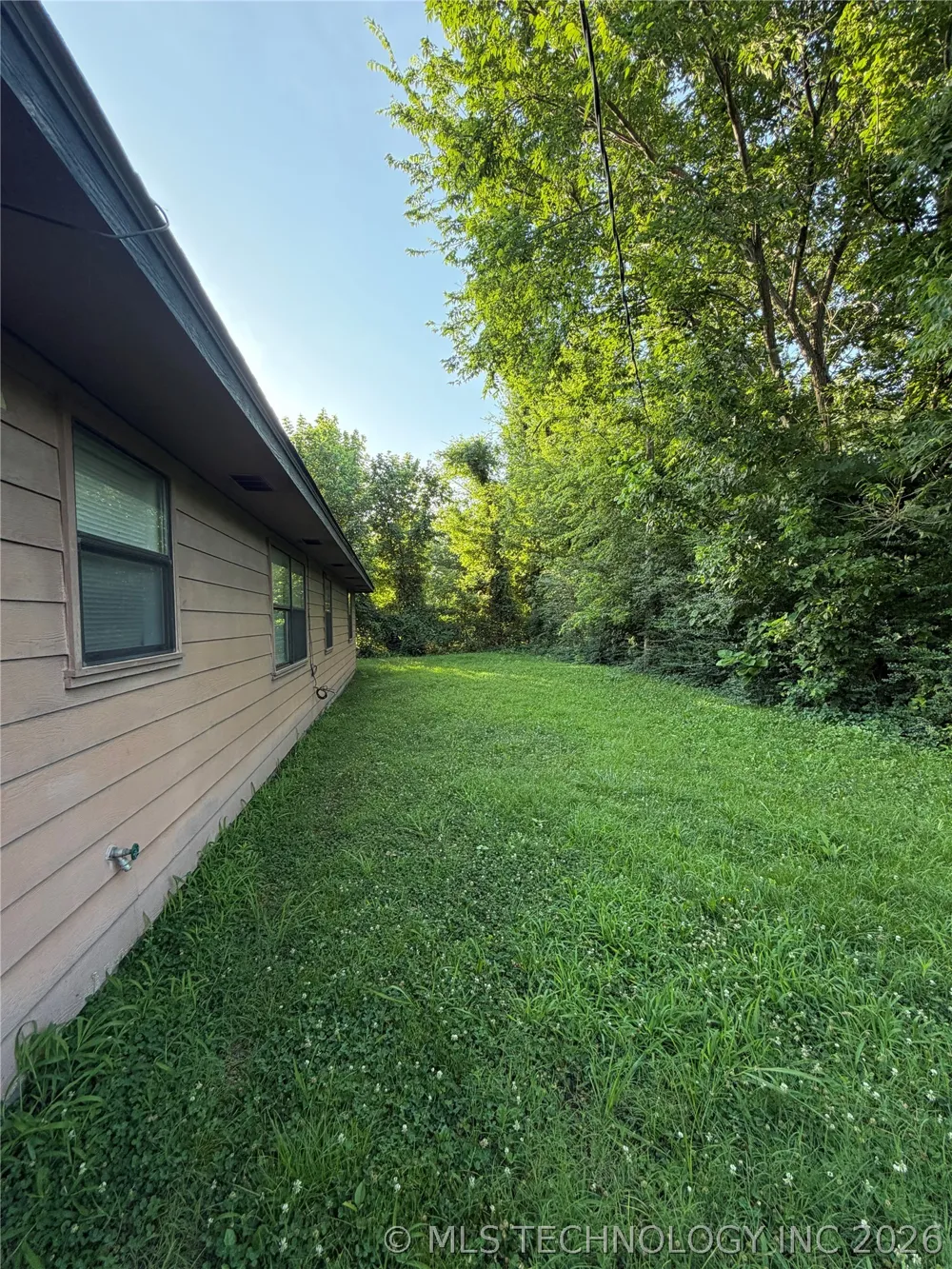 215 NE 7th Street Checotah, OK 74426