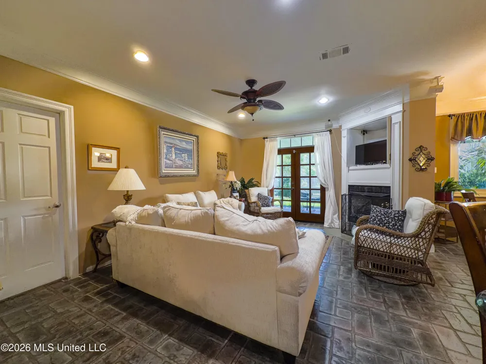 197 Blue Heron Cove Waveland, MS 39576