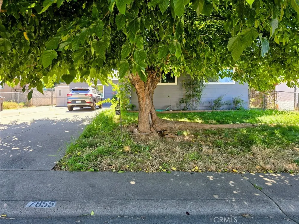7855 Glen Echo Citrus Heights, CA 95610