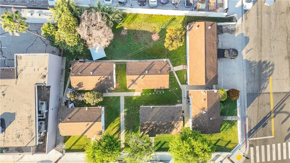 335 Centinela Ave Inglewood, CA 90302