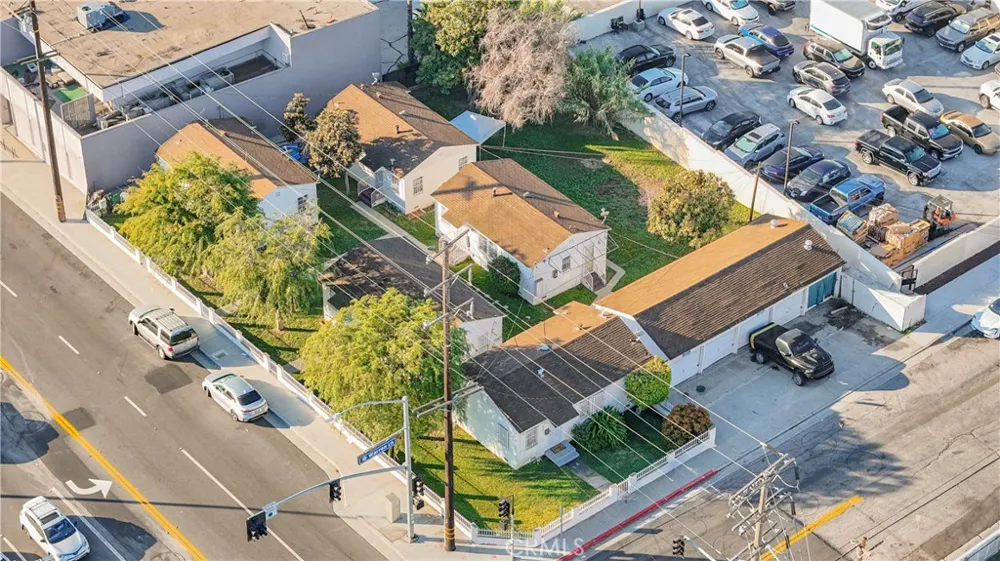 335 Centinela Ave Inglewood, CA 90302