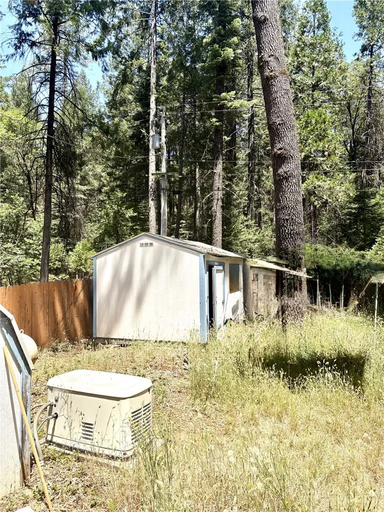 15048 Jack Pine Magalia, CA 95954