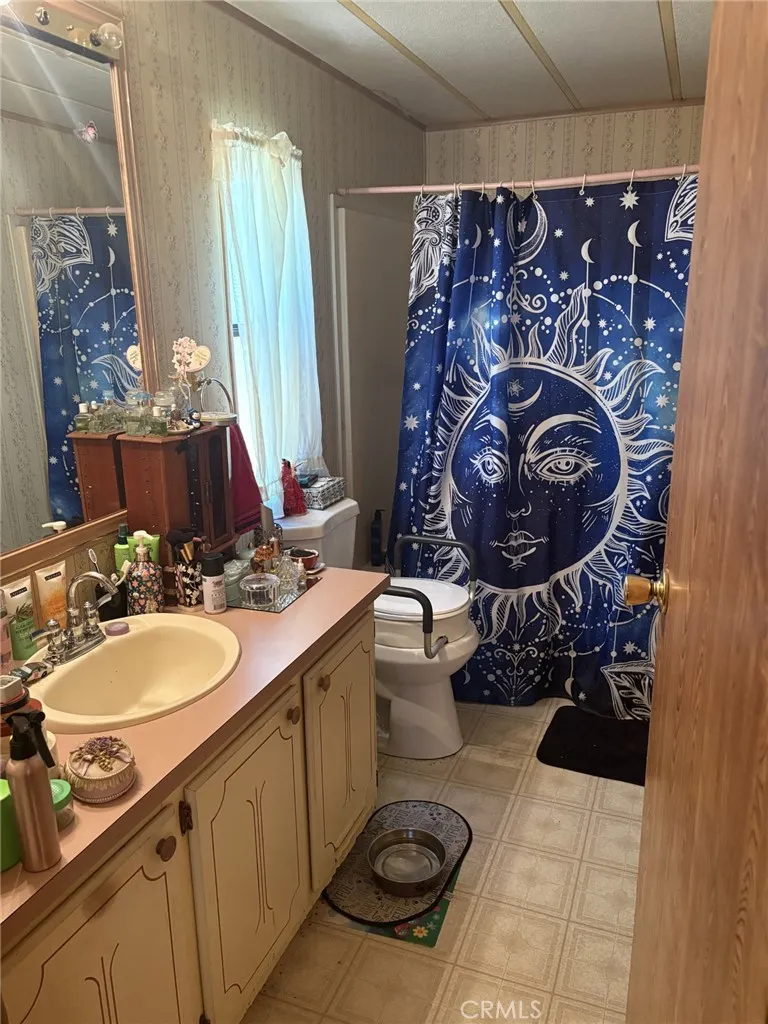 15048 Jack Pine Magalia, CA 95954