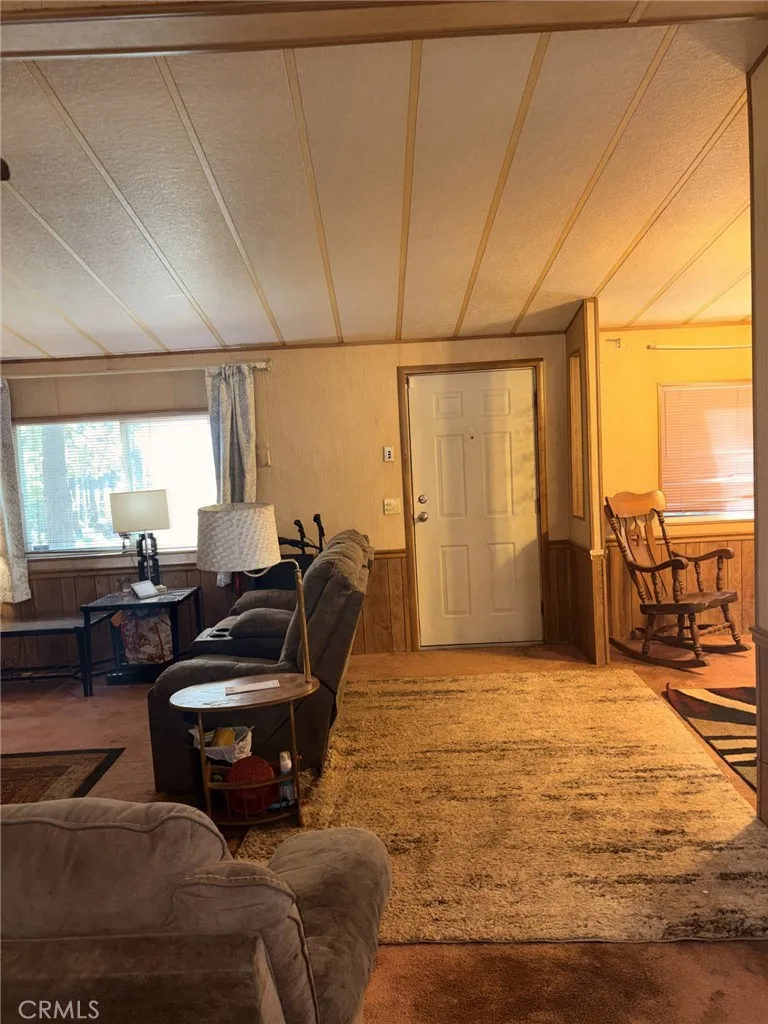 15048 Jack Pine Magalia, CA 95954