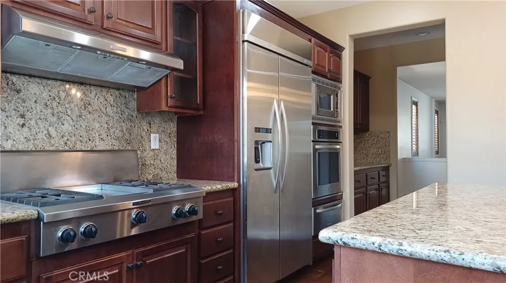 37105 Firethorn Palmdale, CA 93550