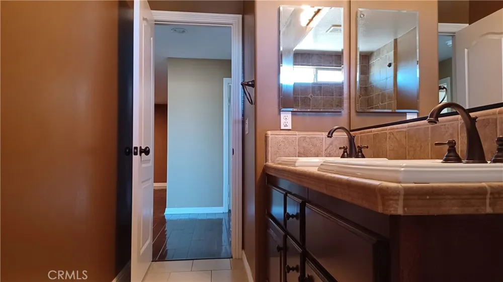 37105 Firethorn Palmdale, CA 93550