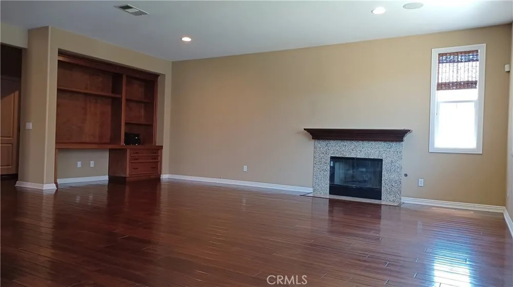 37105 Firethorn Palmdale, CA 93550