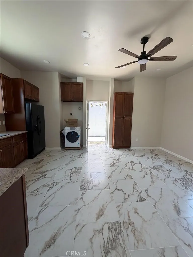 10600 Hillview Chatsworth, CA 91311