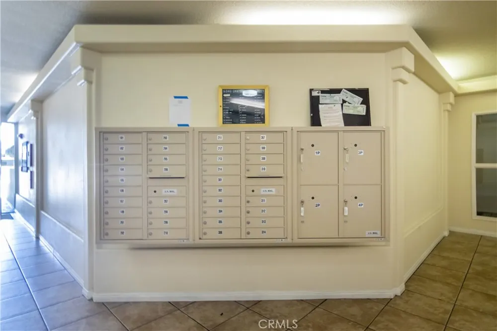 16940 Chatsworth Street #106 Granada Hills, CA 91344