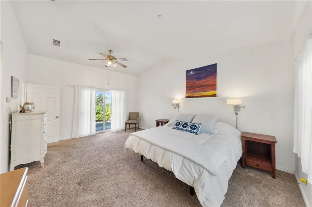 2713 E Mission Fallbrook, CA 92028