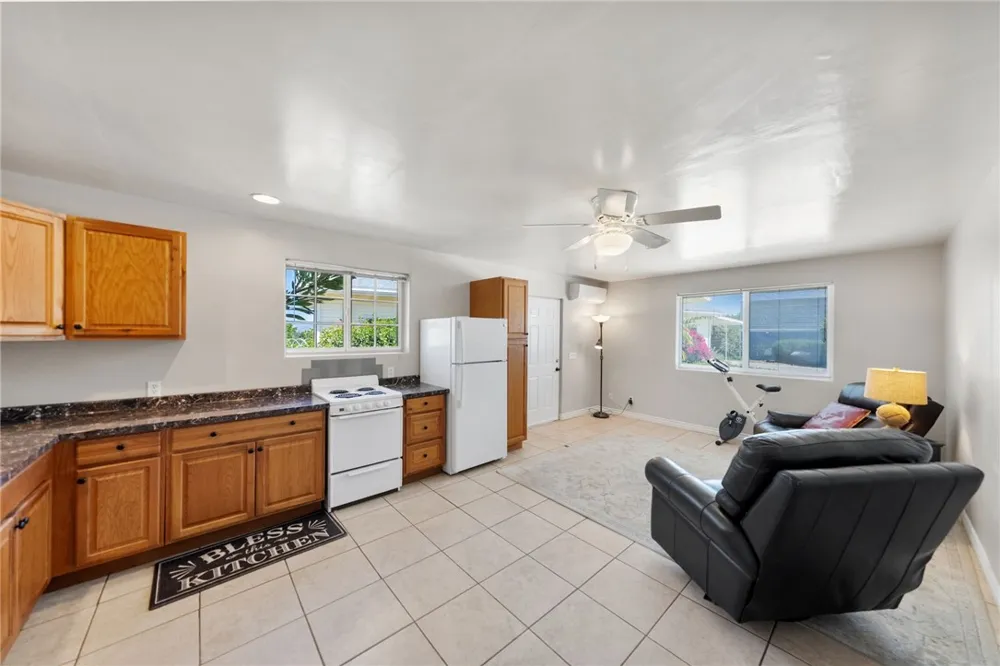 2713 E Mission Fallbrook, CA 92028