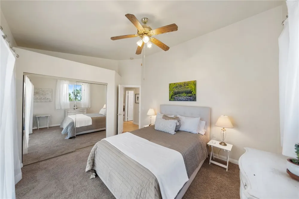 2713 E Mission Fallbrook, CA 92028