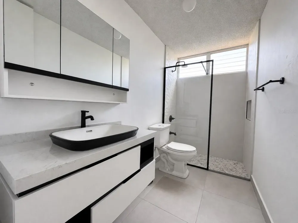 CARR 844 1D-5 SAN JUAN CHALETS #APT. 8050 San Juan, PR 00926
