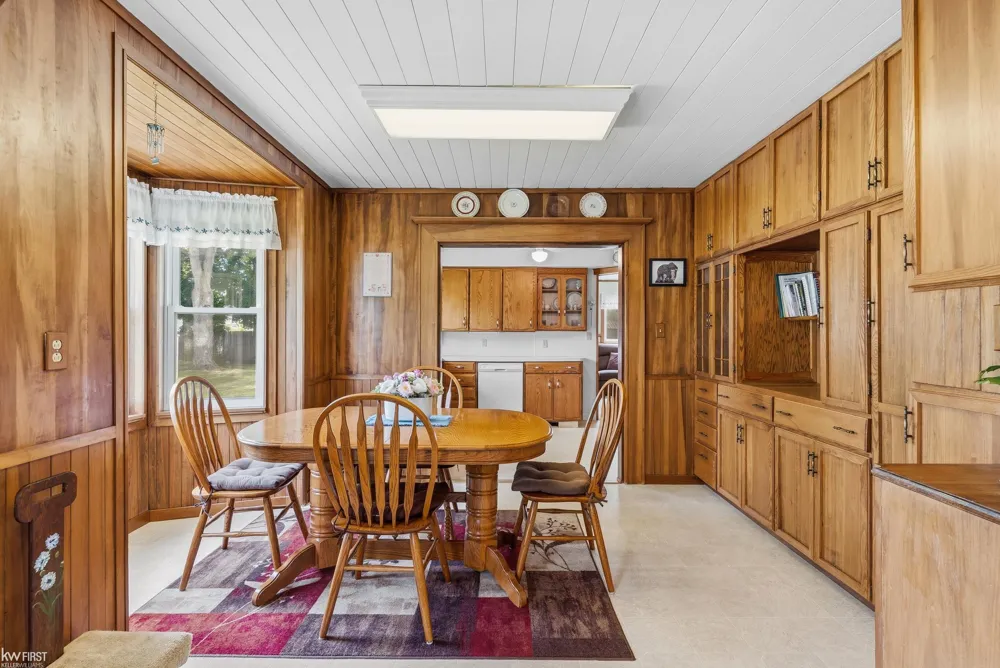 1018 Mildred Street Flushing City, MI 48433