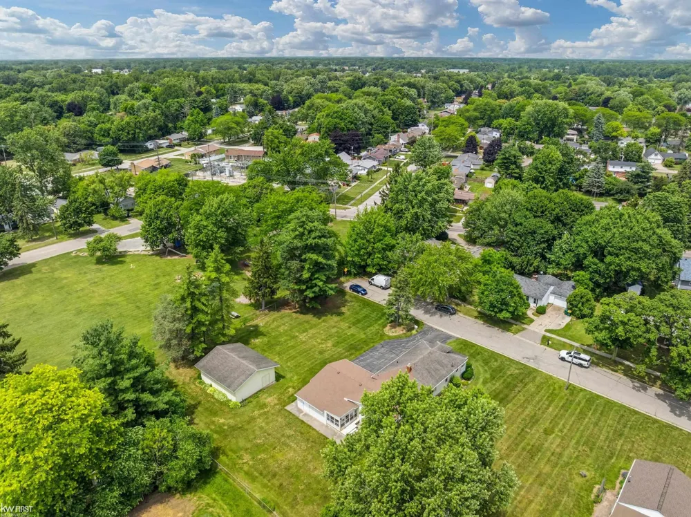 1018 Mildred Street Flushing City, MI 48433