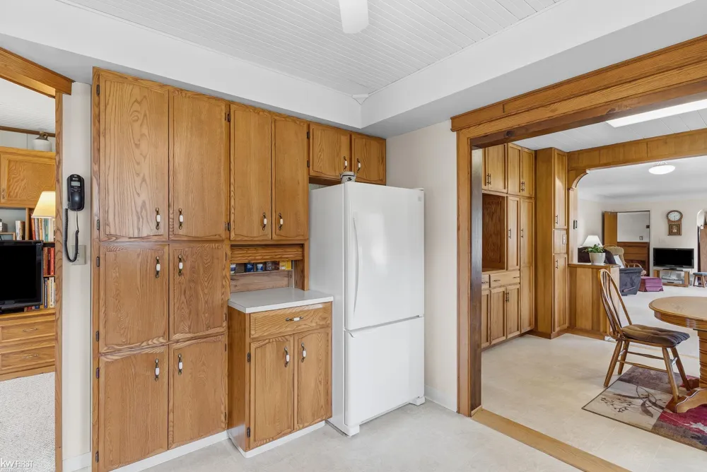1018 Mildred Street Flushing City, MI 48433