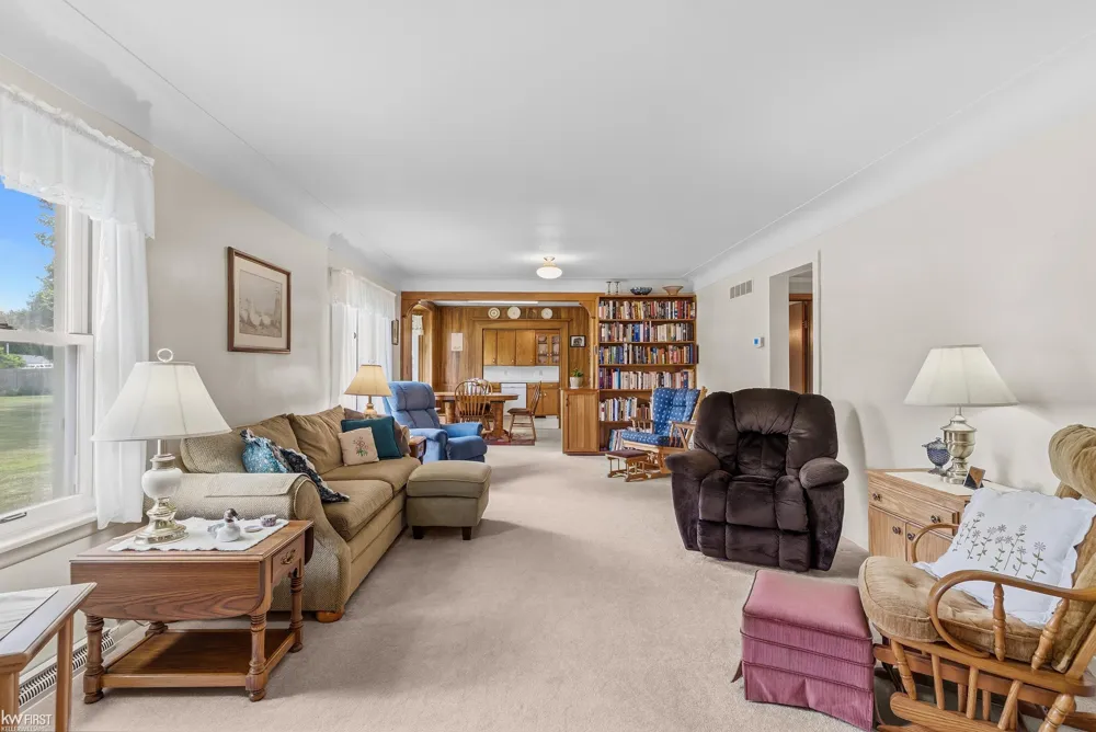 1018 Mildred Street Flushing City, MI 48433