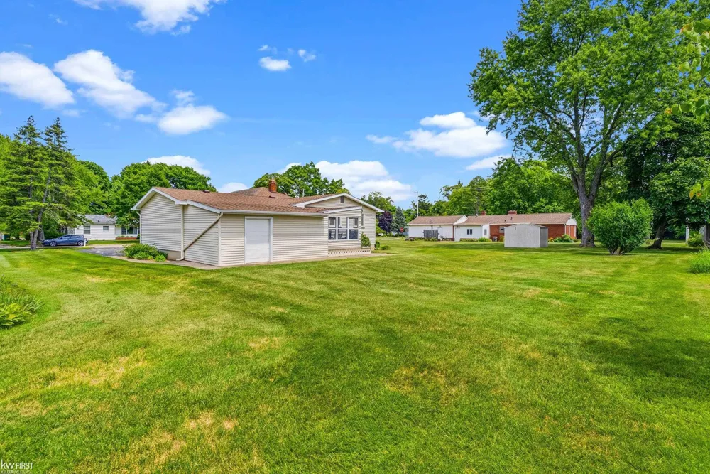 1018 Mildred Street Flushing City, MI 48433
