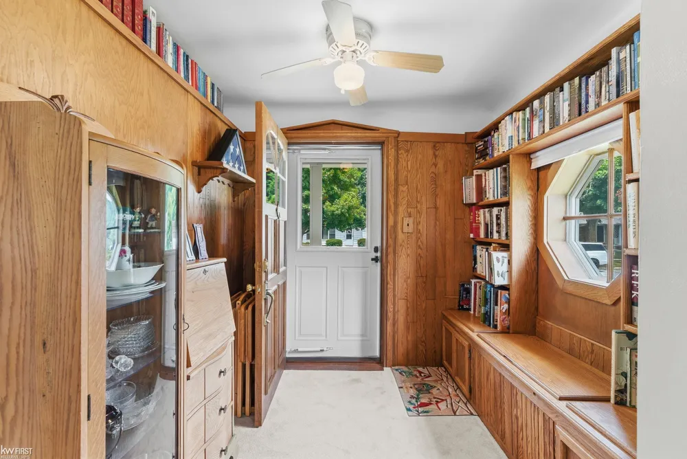 1018 Mildred Street Flushing City, MI 48433