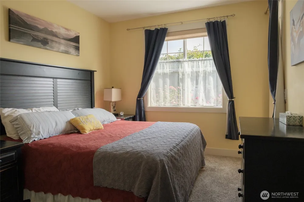 101 Flip Flop Lane Oroville, WA 98844