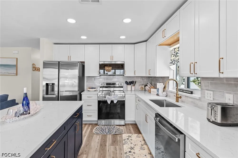 Madison Court Fort Myers Beach, FL 33931
