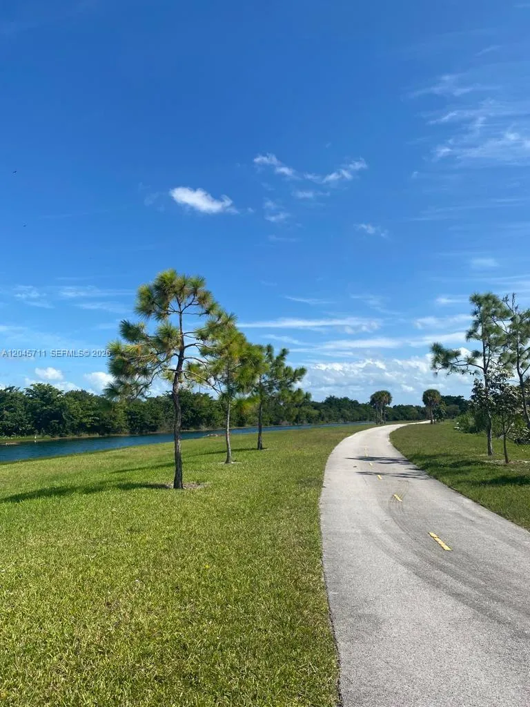 10100 SW 228 Terrace Miami, FL 33190