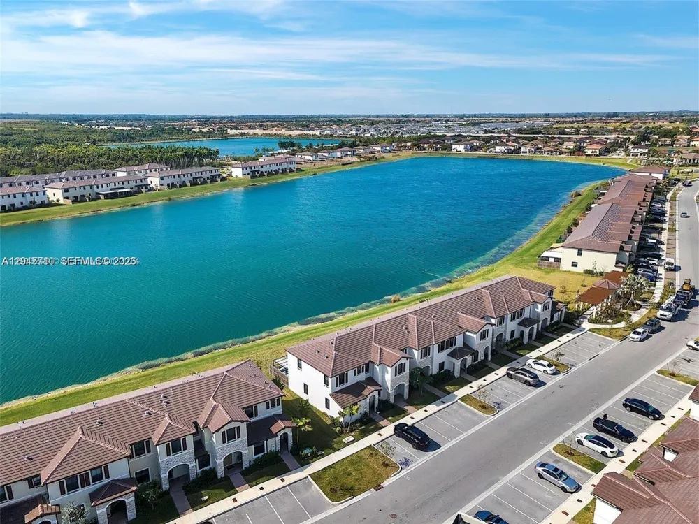 10100 SW 228 Terrace Miami, FL 33190