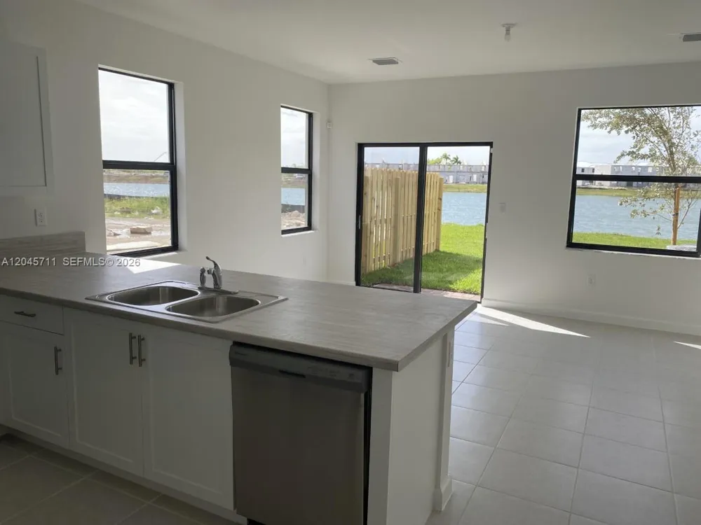 10100 SW 228 Terrace Miami, FL 33190