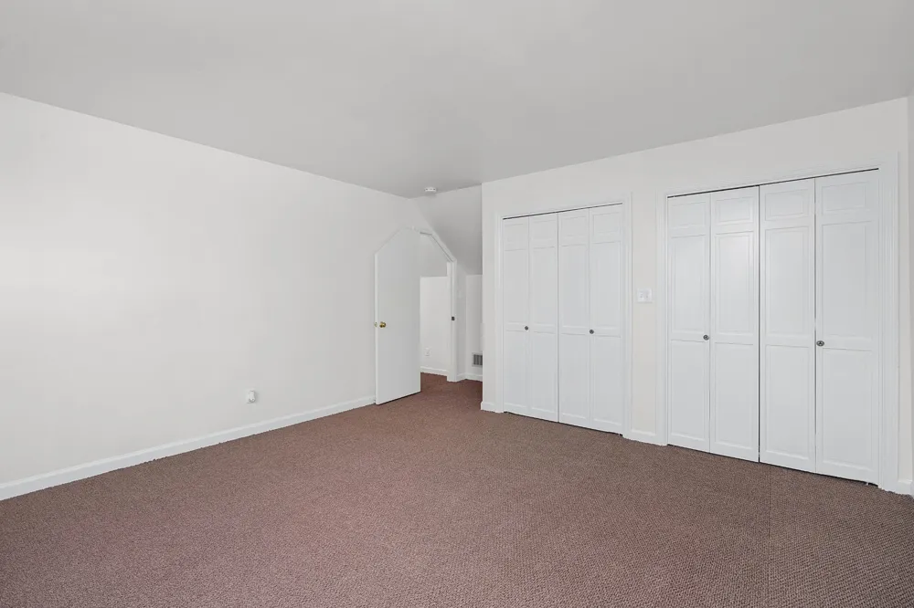 1003 E Brow Road Lookout Mountain, TN 37350