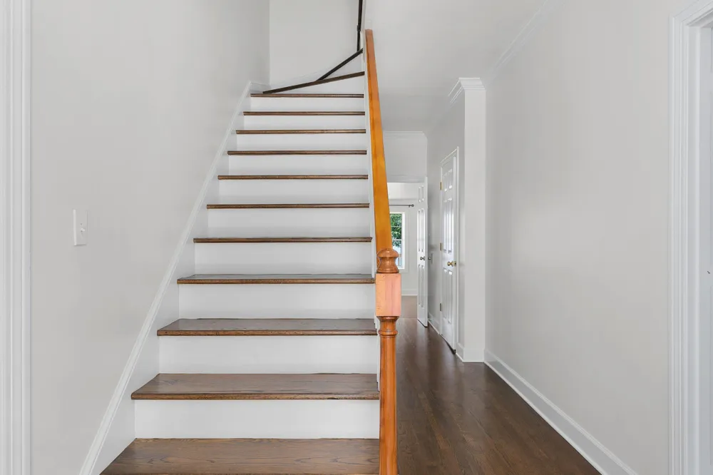 1003 E Brow Road Lookout Mountain, TN 37350