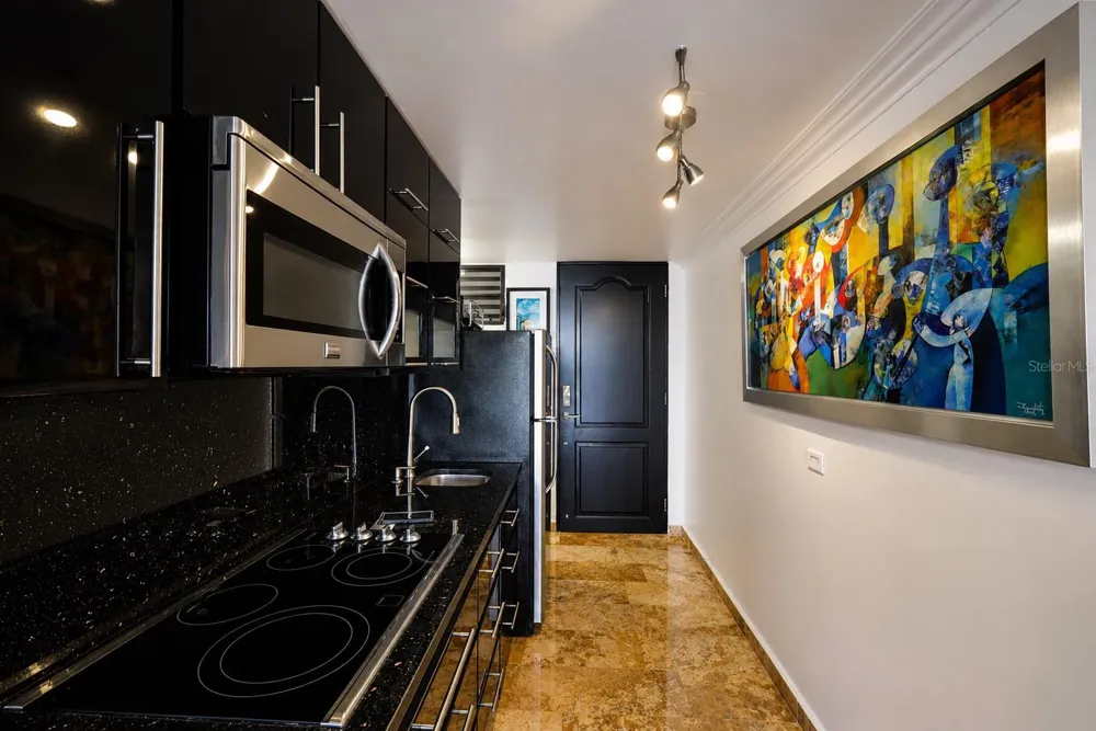 864 ASHFORD AVE. #712 San Juan, PR 00907