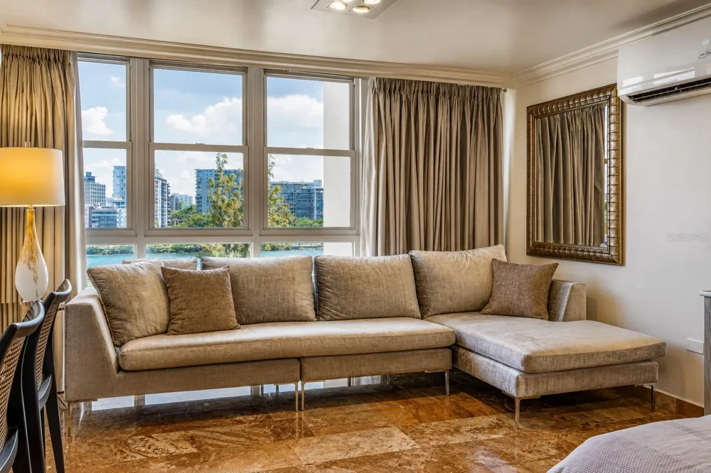 864 ASHFORD AVE. #712 San Juan, PR 00907