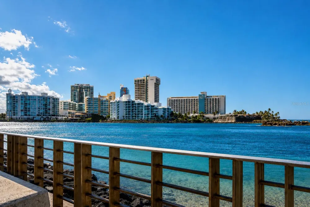 864 ASHFORD AVE. #712 San Juan, PR 00907