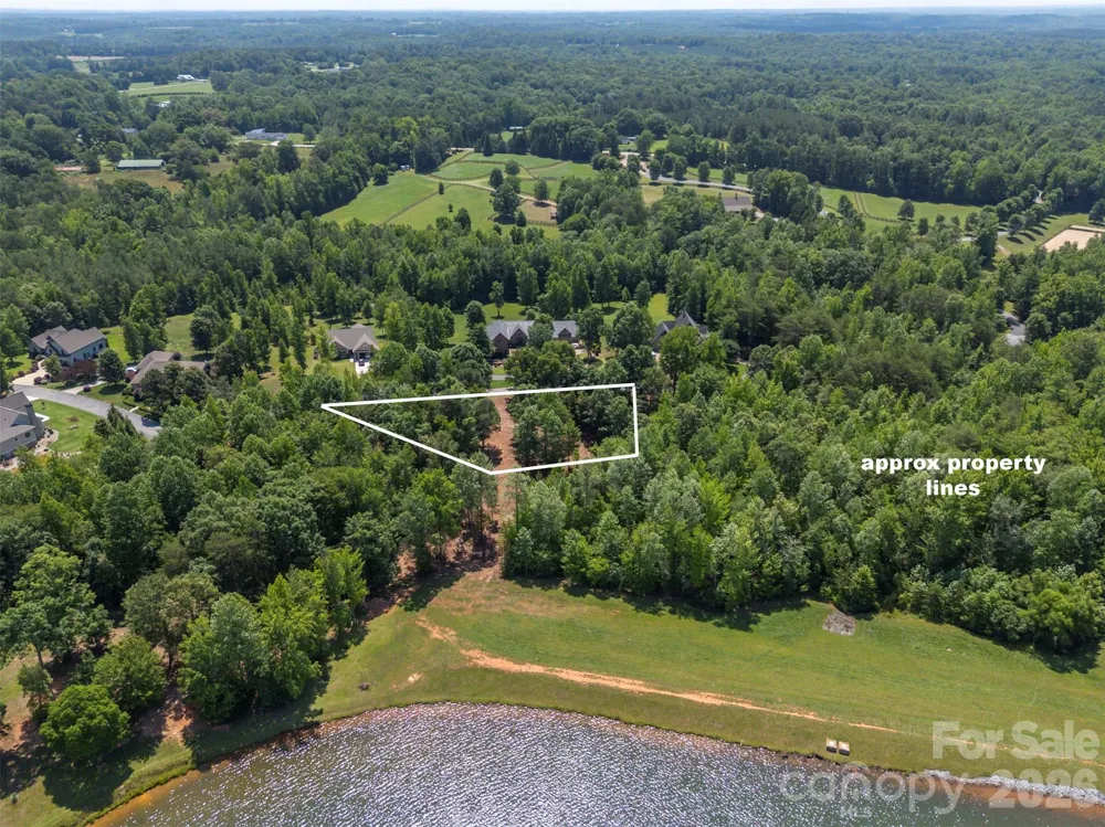 00 Doveridge Drive #66 Columbus, NC 28722