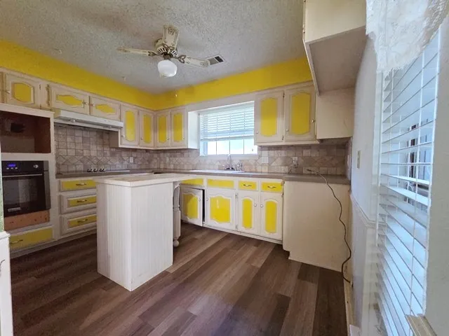 604 S Briarcrest Drive Richardson, TX 75081