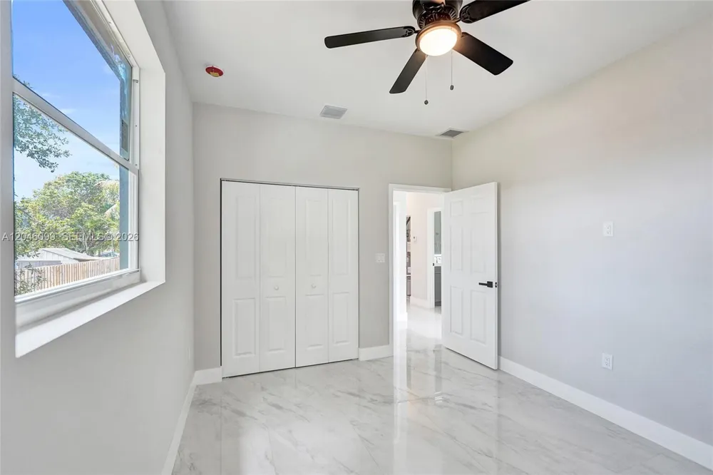 211 NW 14th Ct Dania Beach, FL 33004