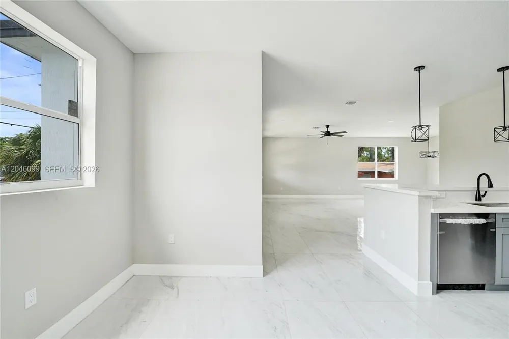 211 NW 14th Ct Dania Beach, FL 33004
