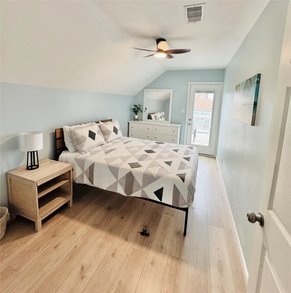 2599 Breaker Drive Bolivar Peninsula, TX 77650