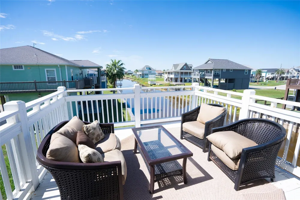 2599 Breaker Drive Bolivar Peninsula, TX 77650