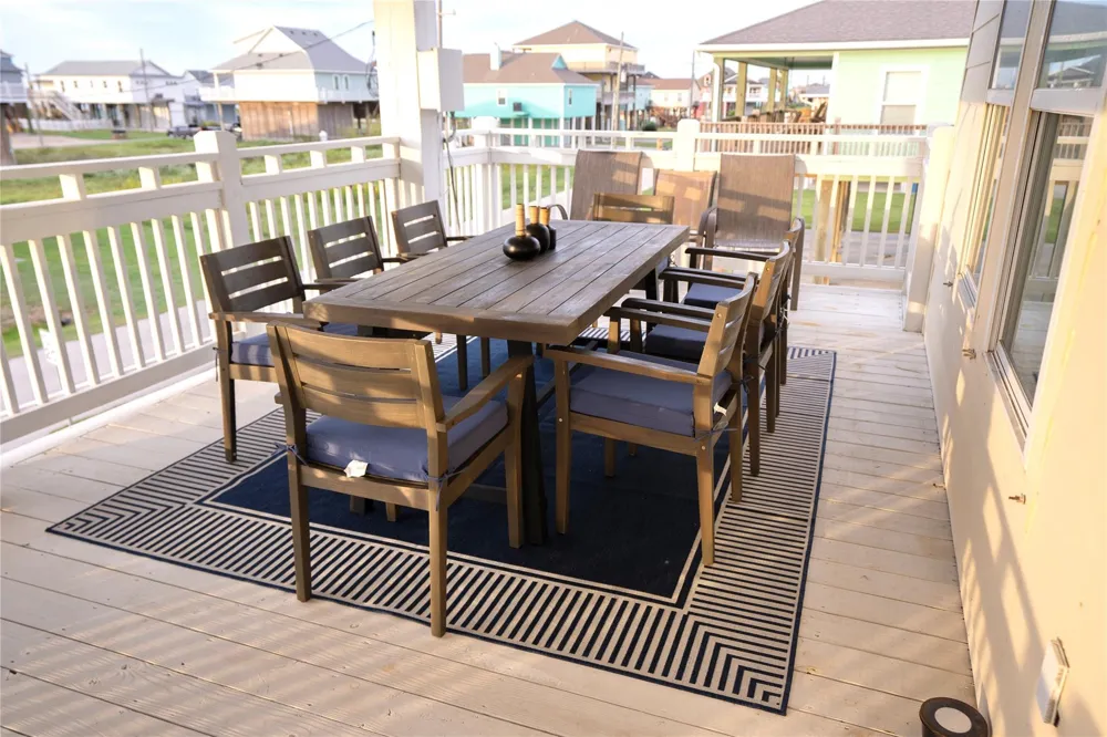 2599 Breaker Drive Bolivar Peninsula, TX 77650