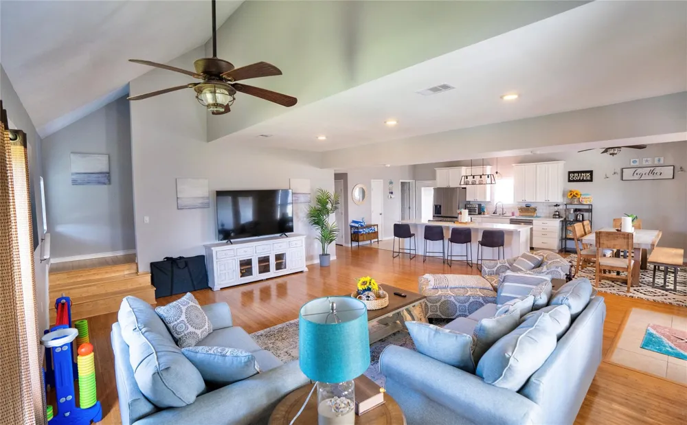 2599 Breaker Drive Bolivar Peninsula, TX 77650