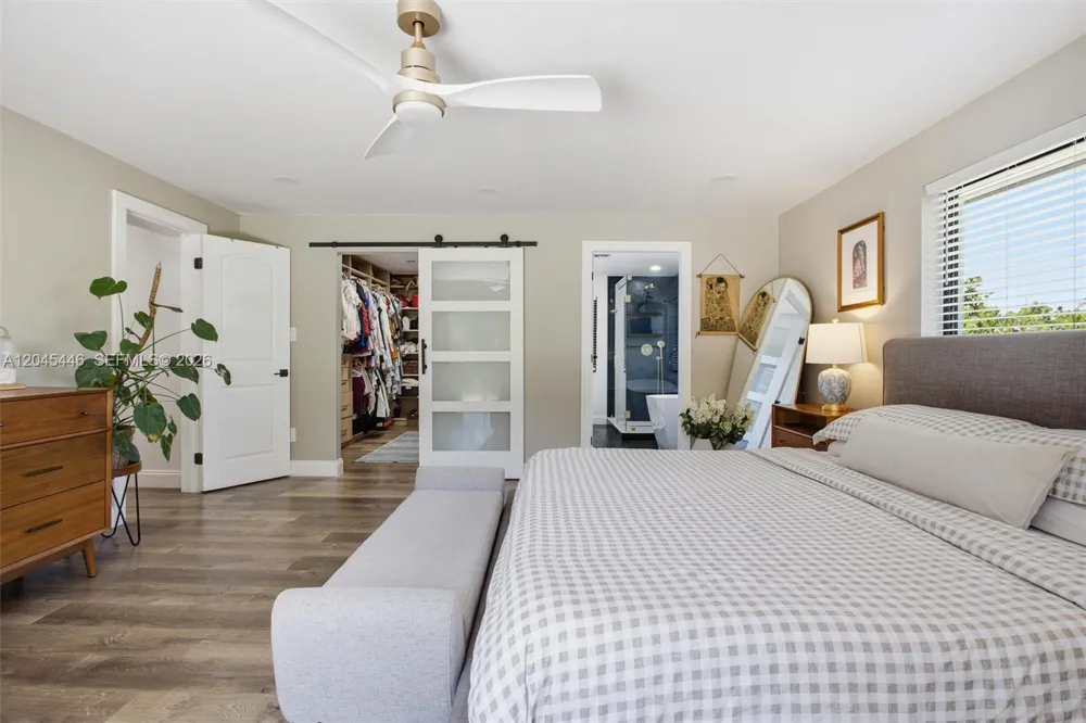 8440 SW 180th St Palmetto Bay, FL 33157