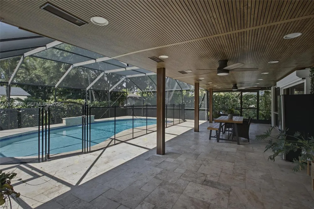 8440 SW 180th St Palmetto Bay, FL 33157