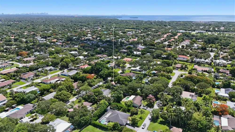 8440 SW 180th St Palmetto Bay, FL 33157