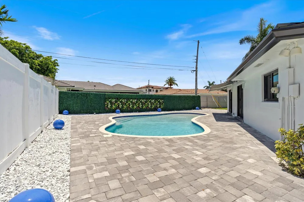 4410 NE 24th Avenue Lighthouse Point, FL 33064